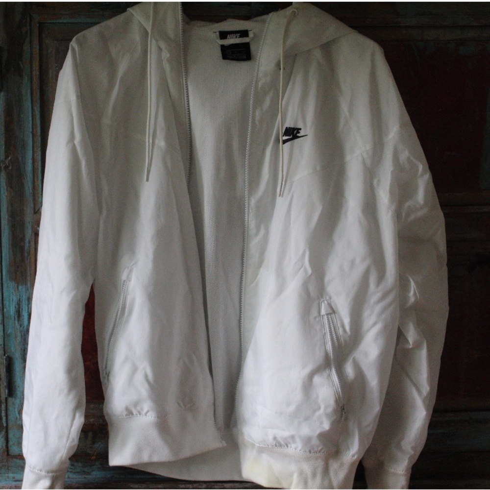NIKE white windbreaker
